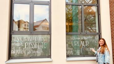 Poesie für die Sälzerstadt ..., wenn Schaufenster Geschichten erzählen