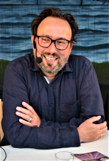 Stadtbibliothek Salzkotten lädt zur Provence-Krimi-Lesung mit Andreas Heineke ein