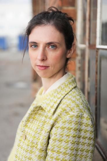 Packende Lesung mit Jessica Lind: „Kleine Monster“ in der Stadtbibliothek Salzkotten