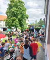 Das „Familienfest der Begegnung“ auf dem Gelände des Jube bietet ein buntes Programm für Jung und Alt