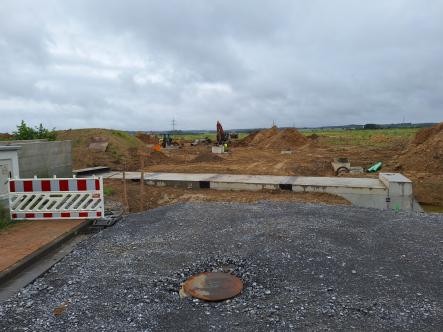 Blick von der Toni-Schröder-Straße Richtung Süden ins Baugebiet 